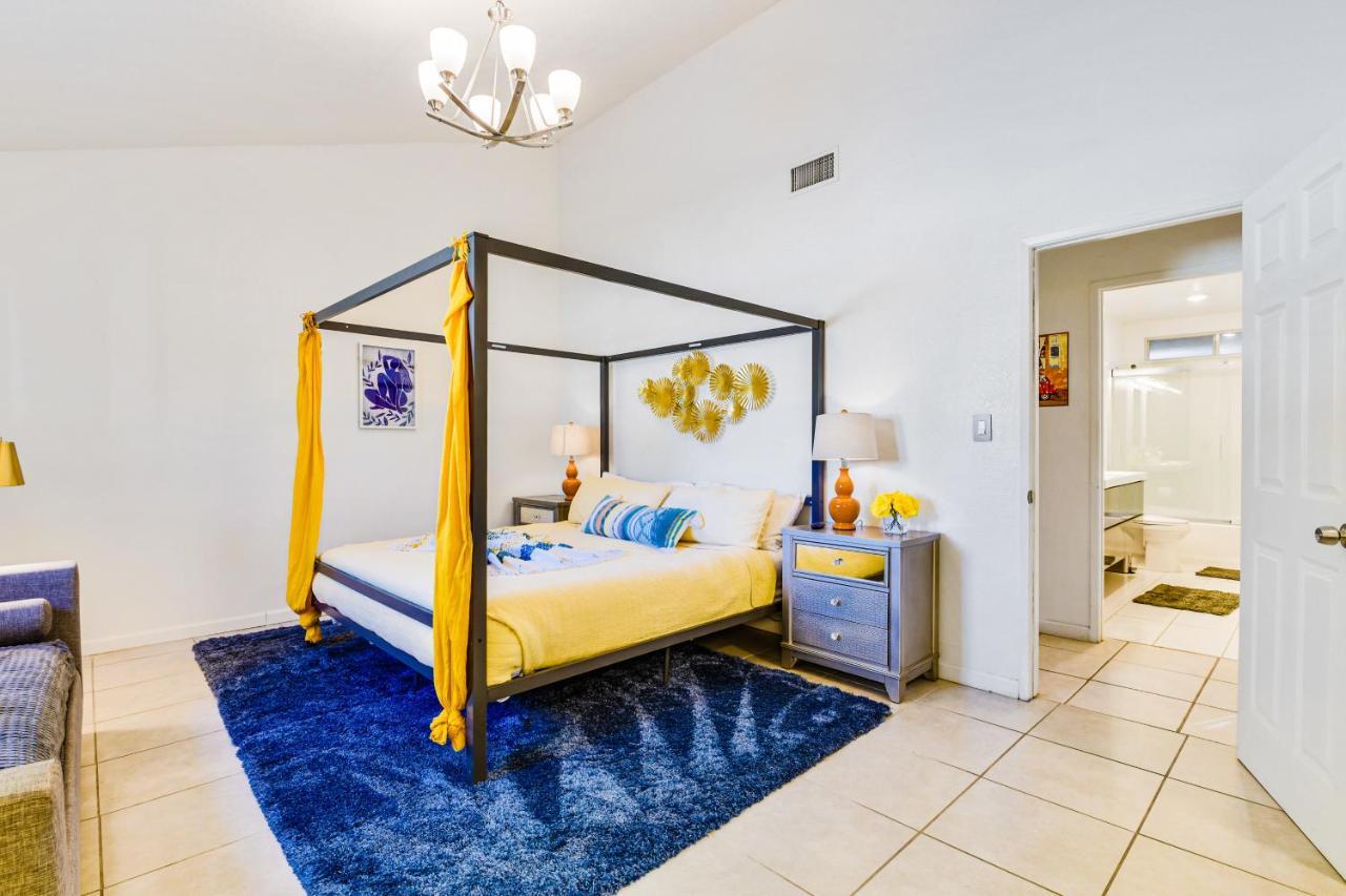 Desert Pool House: Sun, Swim, Sip & Stay Индио Экстерьер фото
